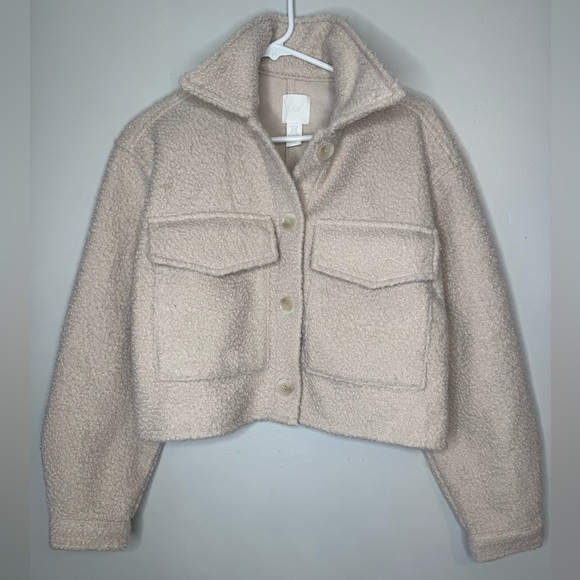 H&M Jackets & Blazers - H&M Women's Cream Jacket